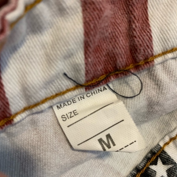 Ge Lai Mei Distressed American Flag Denim Shorts - Size M - Picture 4 of 7